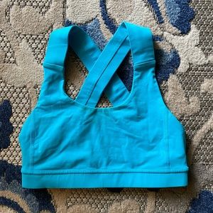 Lululemon Blue / Turquoise Sports Bra Size 4